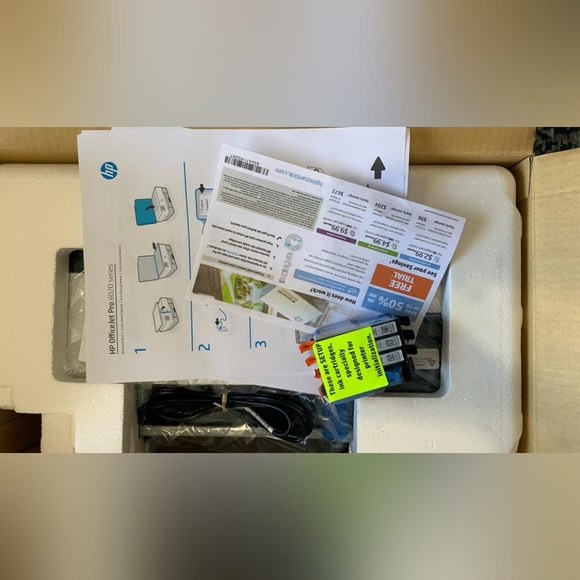 HP OfficeJet 8022 - Picture 4 of 4